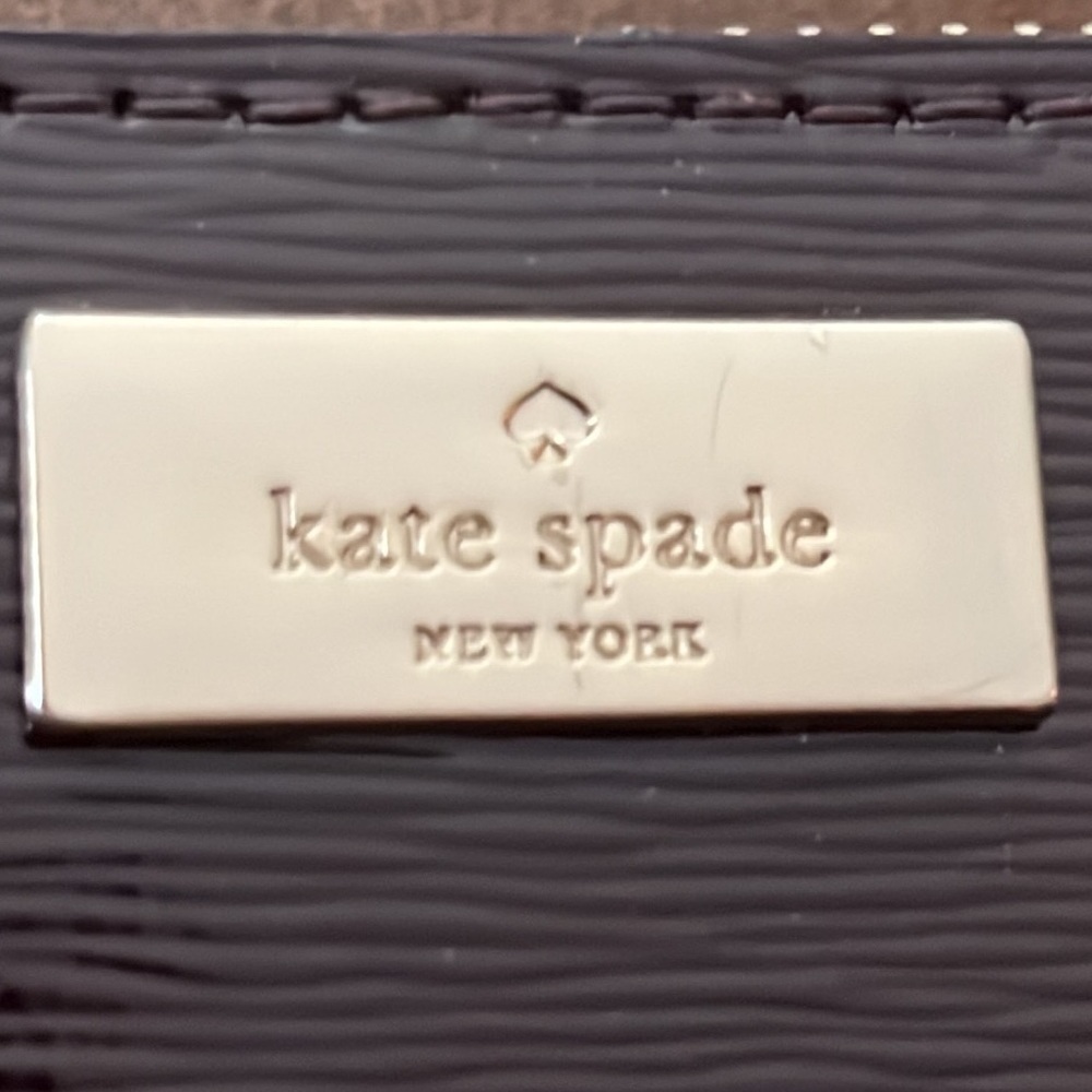 kate spade Bixby Place Neda chocolate cherry patent leather wallet - Picture 3 of 8